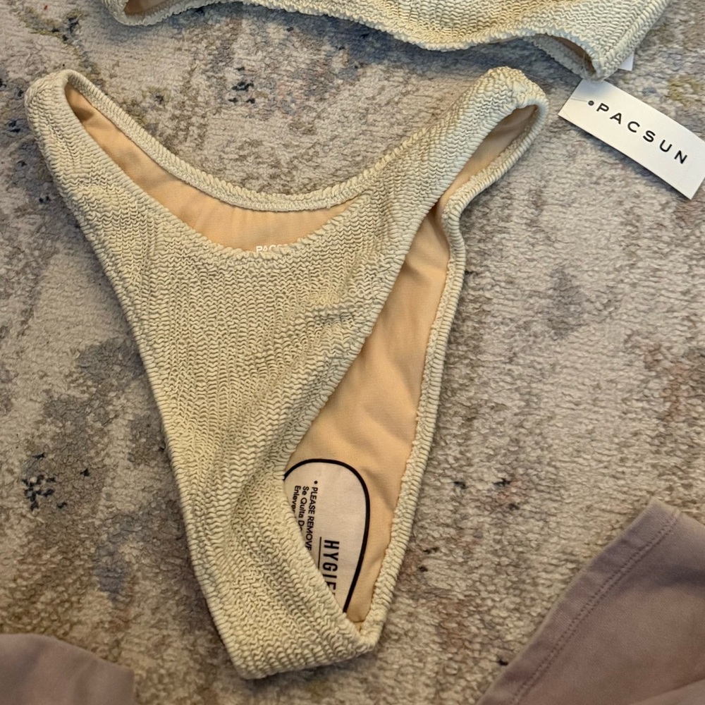 PacSun Cream bikini bottom Set